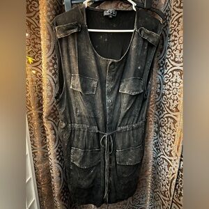 Black Sleeveless Utility Dress/Tunic top